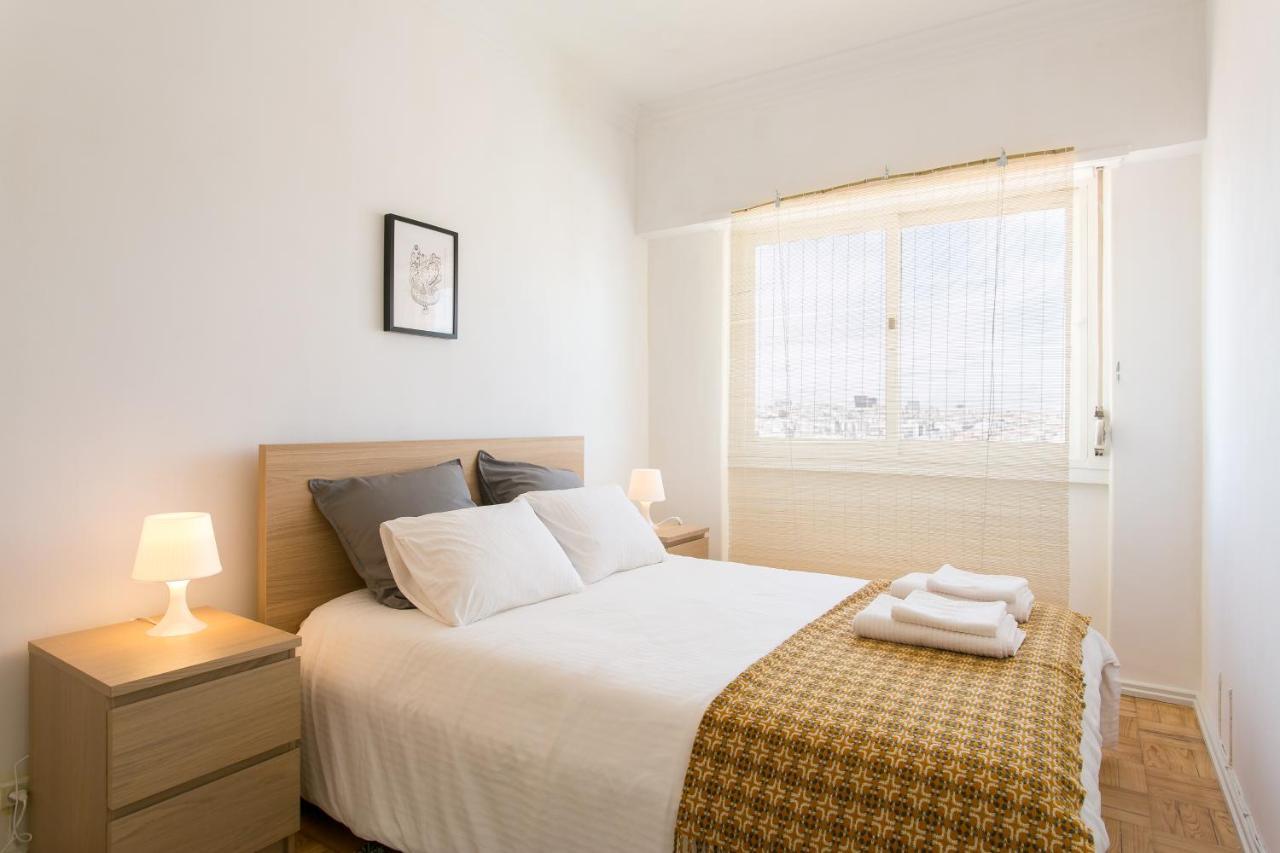 Apartamento Graca 2 Quartos Com As Melhores Vistas De Lisboa Luaran gambar
